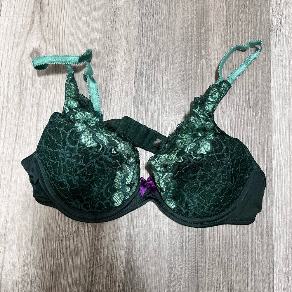 Adore Me Elegant Green Lace Bra